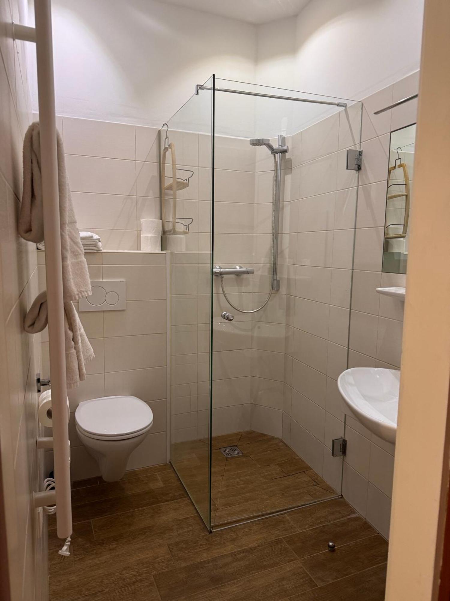 Austria Traveller Hotel Kirchdorf Kirchdorf an der Krems Esterno foto
